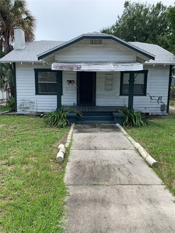 1918 W LEMON STREET