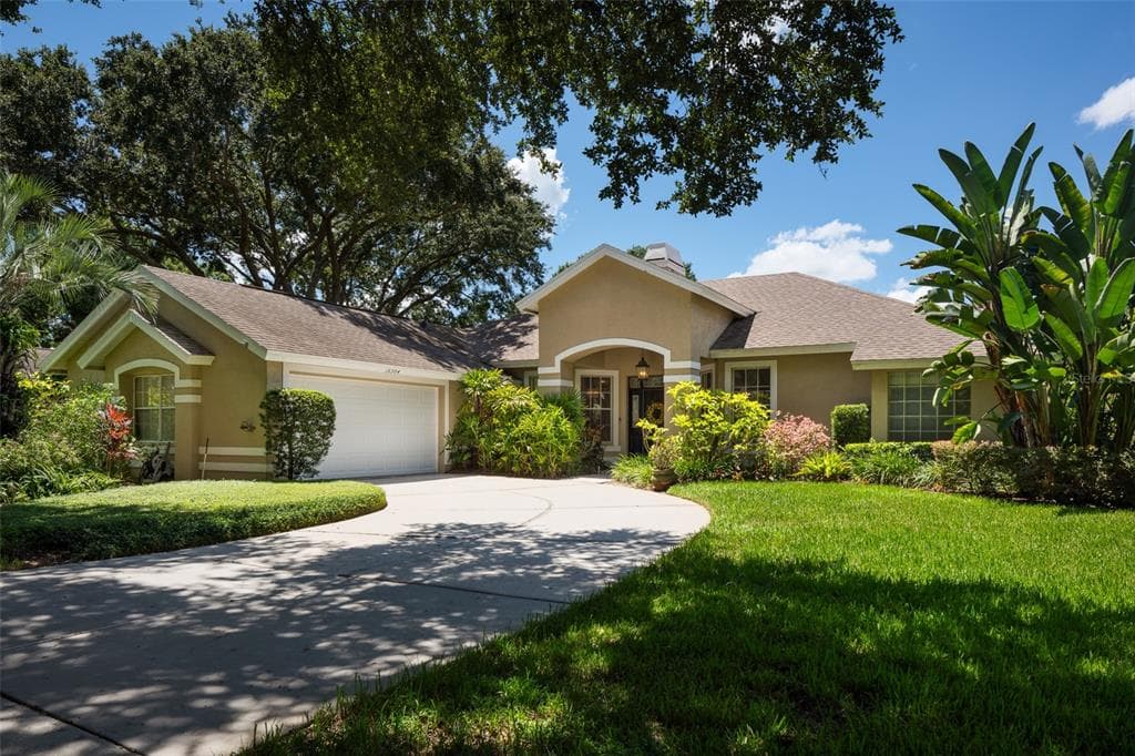16504 LONGLEAT DRIVE LUTZ, FL 33549