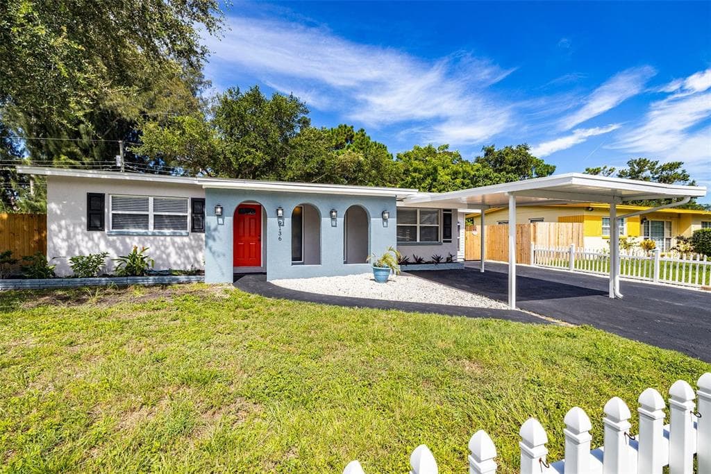 9136 90TH STREET SEMINOLE, FL 33777
