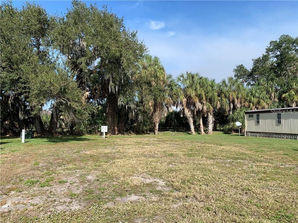 420 49TH STREET E UNIT 139 PALMETTO, FL 34221