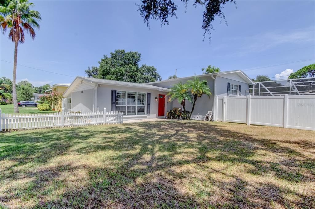 4528 S HESPERIDES STREET TAMPA, FL 33611