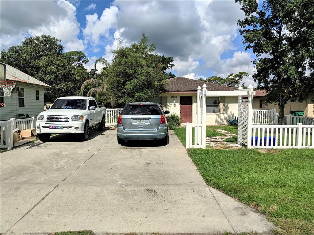 4839 16TH STREET ZEPHYRHILLS, FL 33542