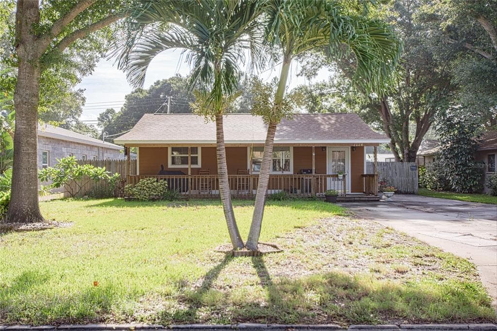 1114 60TH STREET S GULFPORT, FL 33707