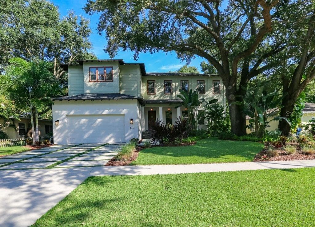 1203 W PLYMOUTH STREET TAMPA, FL 33603