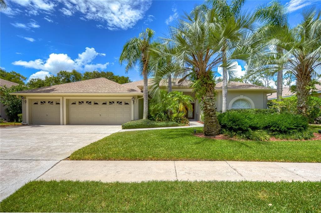5308 LAUREL POINTE DRIVE VALRICO, FL 33596