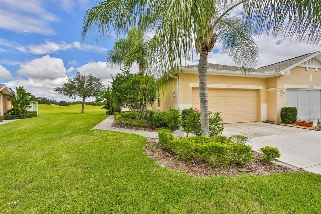 2055 INVERNESS GREENS DRIVE SUN CITY CENTER, FL 33573