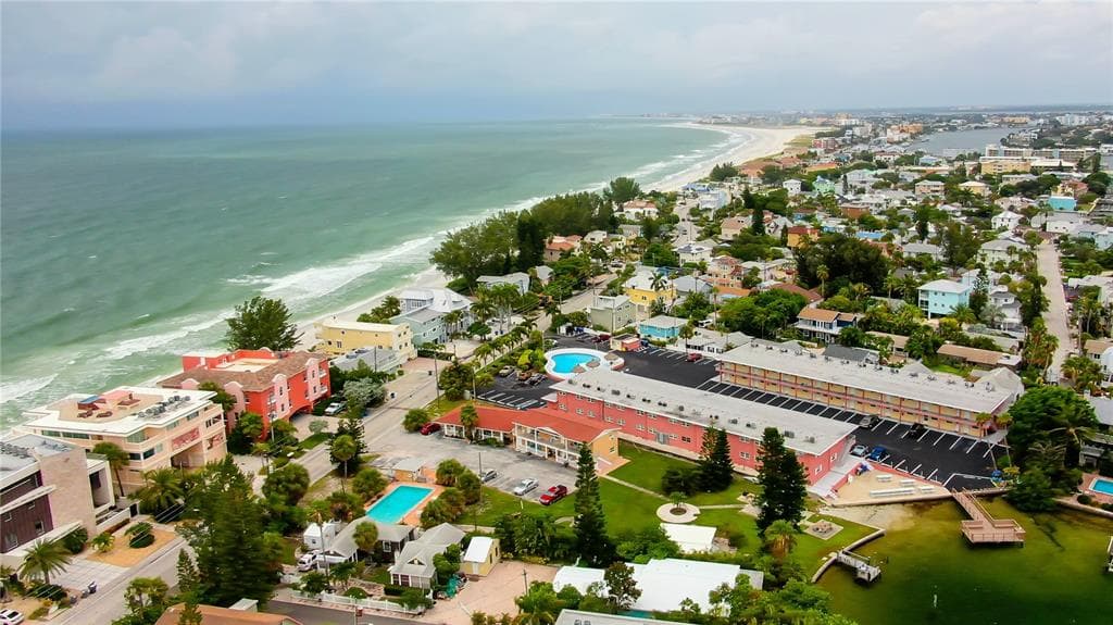 8565 W GULF BOULEVARD UNIT 6S TREASURE ISLAND, FL 33706