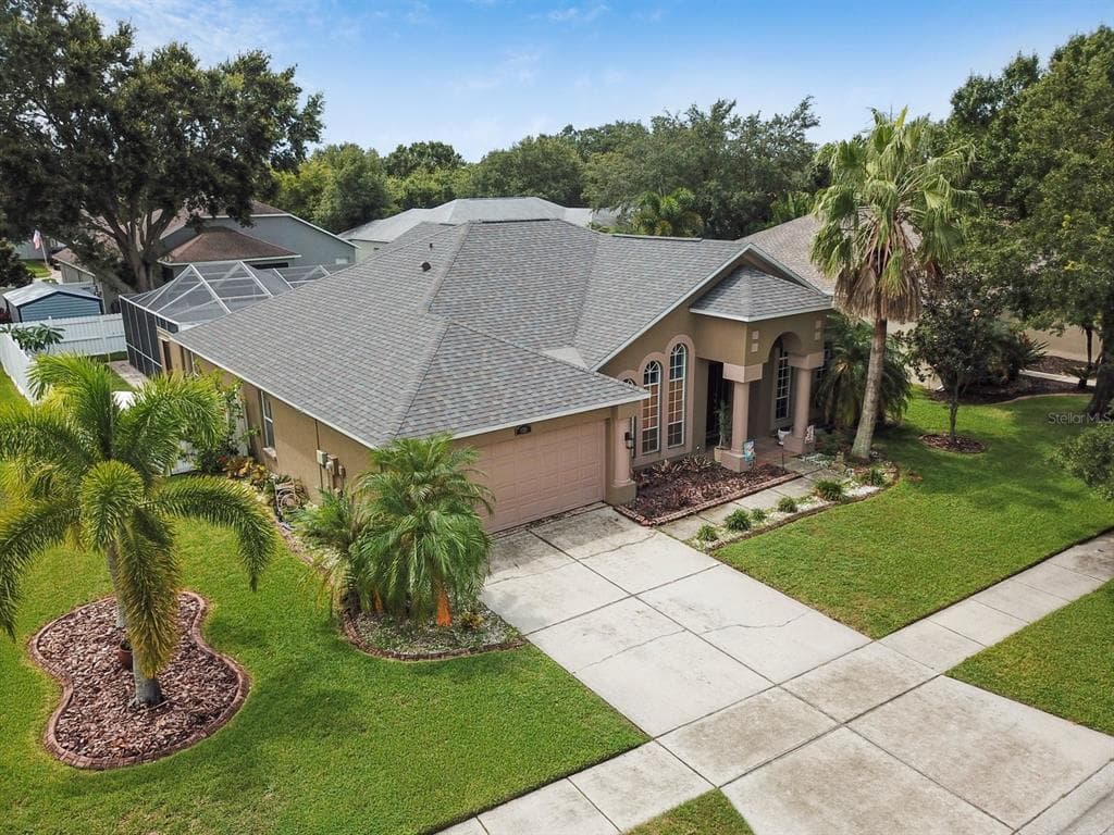9229 HIDDEN WATER CIRCLE RIVERVIEW, FL 33578