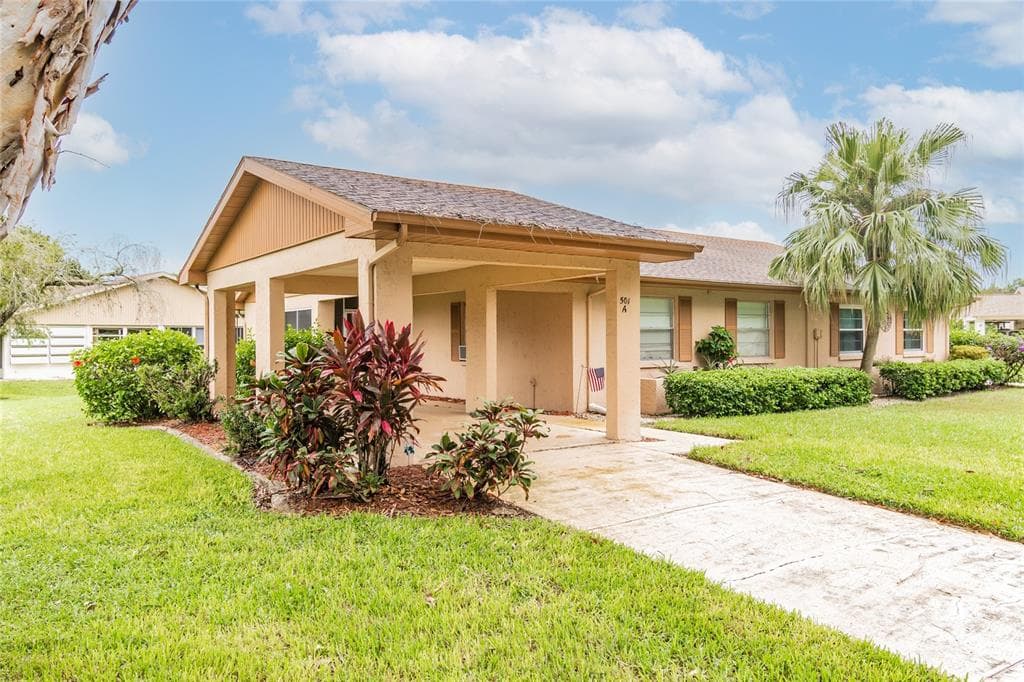 501 FALKIRK COURT UNIT A SUN CITY CENTER, FL 33573