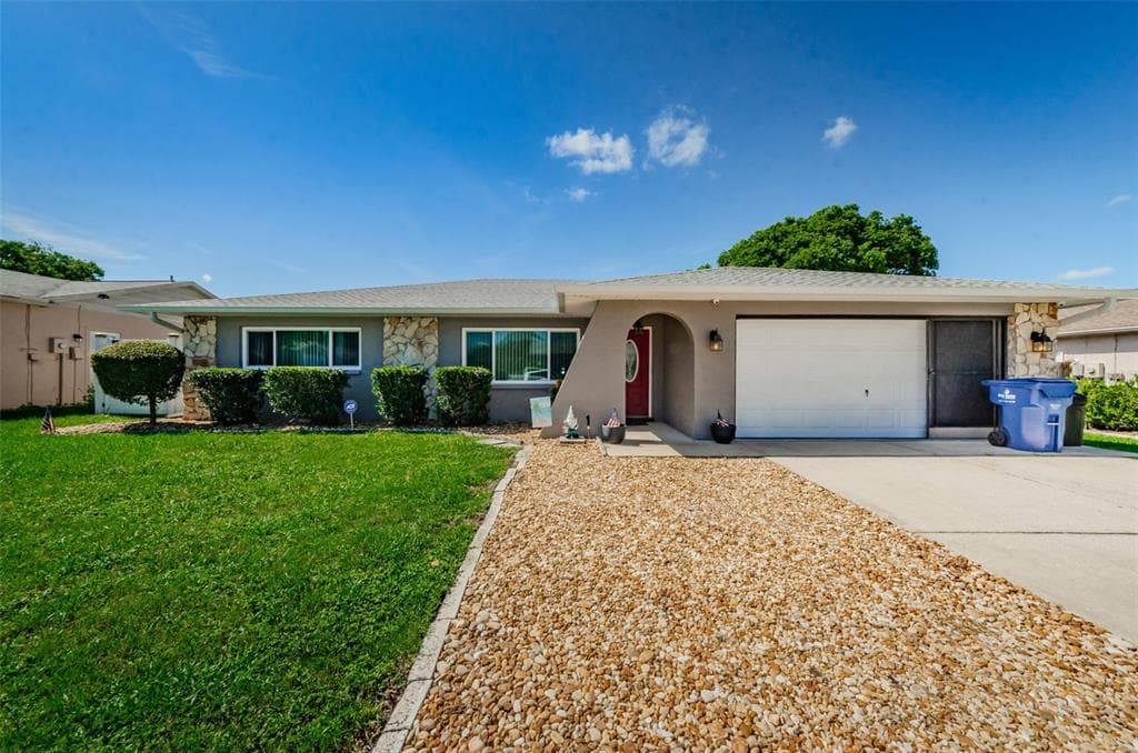 7924 EDINBURGH DRIVE NEW PORT RICHEY, FL 34653