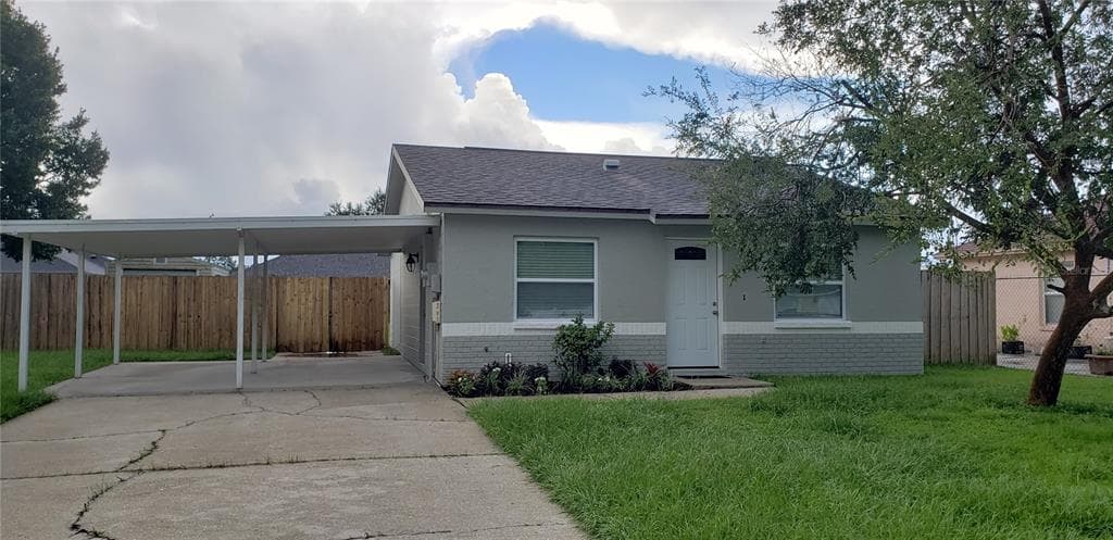 6806 KINGSTON DRIVE TAMPA, FL 33619