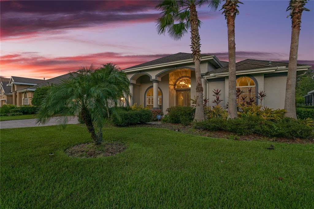 10643 CORY LAKE DRIVE TAMPA, FL 33647