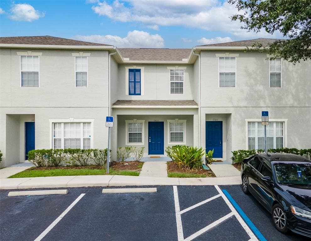 12633 KINGS CROSSING DRIVE GIBSONTON, FL 33534