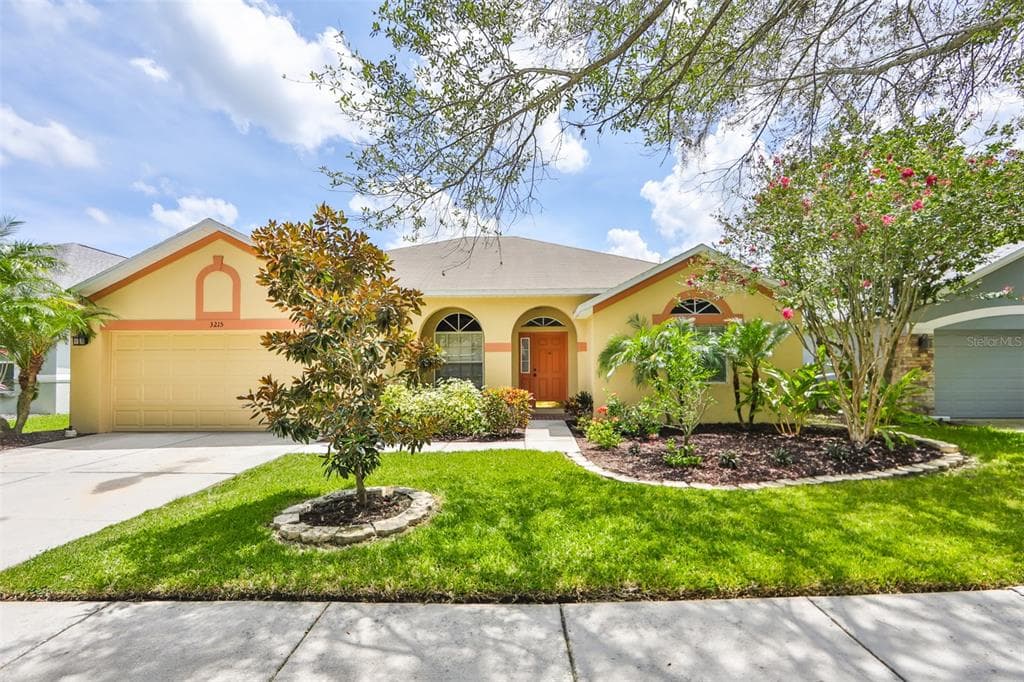 3215 HURLEY GROVE WAY VALRICO, FL 33596