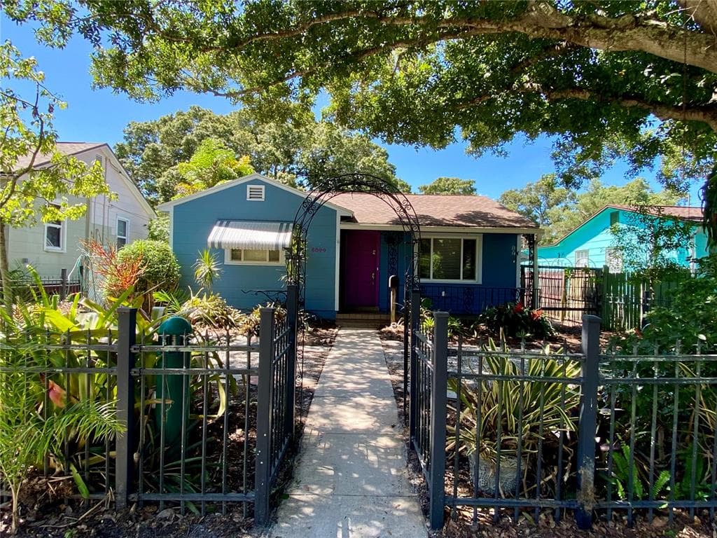 5044 3RD AVENUE N ST PETERSBURG, FL 33710