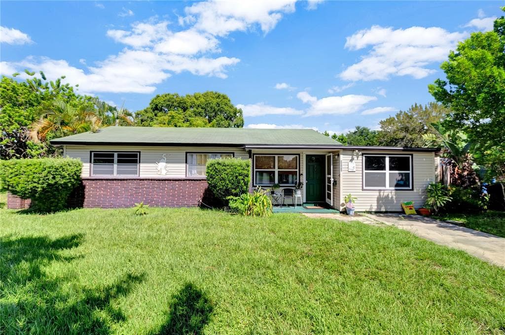 7000 13TH STREET N ST PETERSBURG, FL 33702