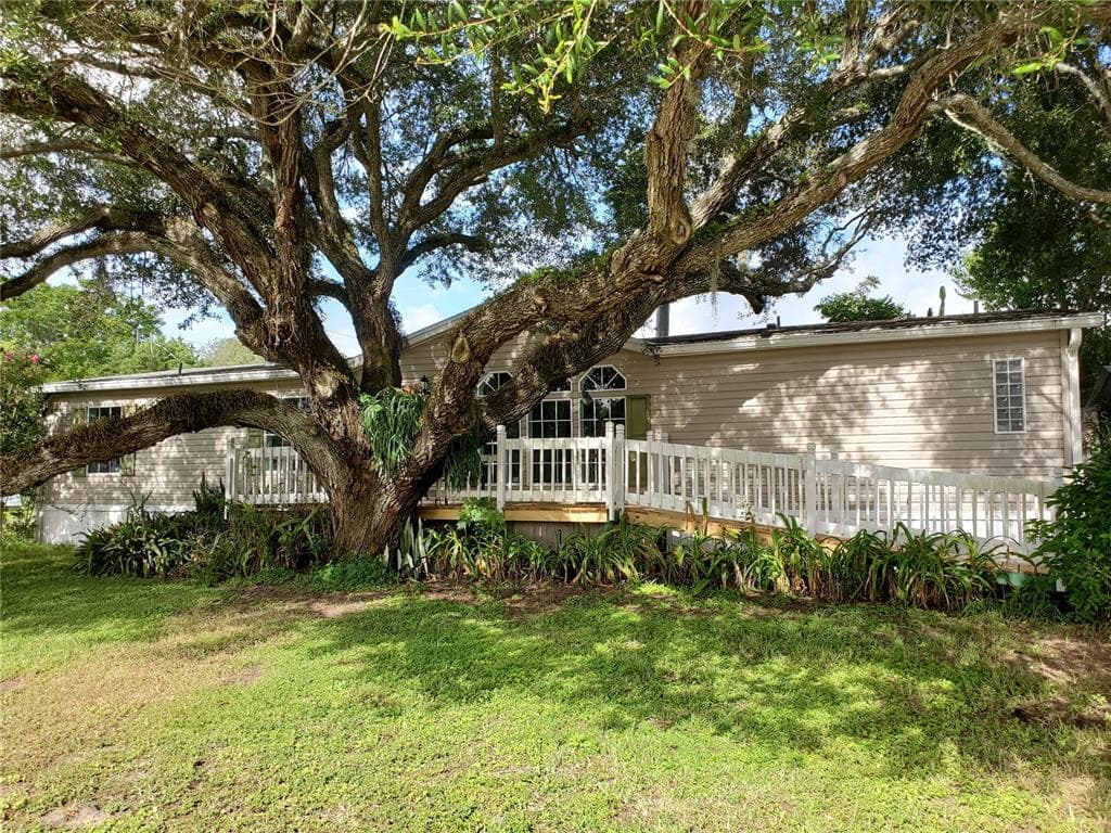 6433 ORRIS STREET ZEPHYRHILLS, FL 33542