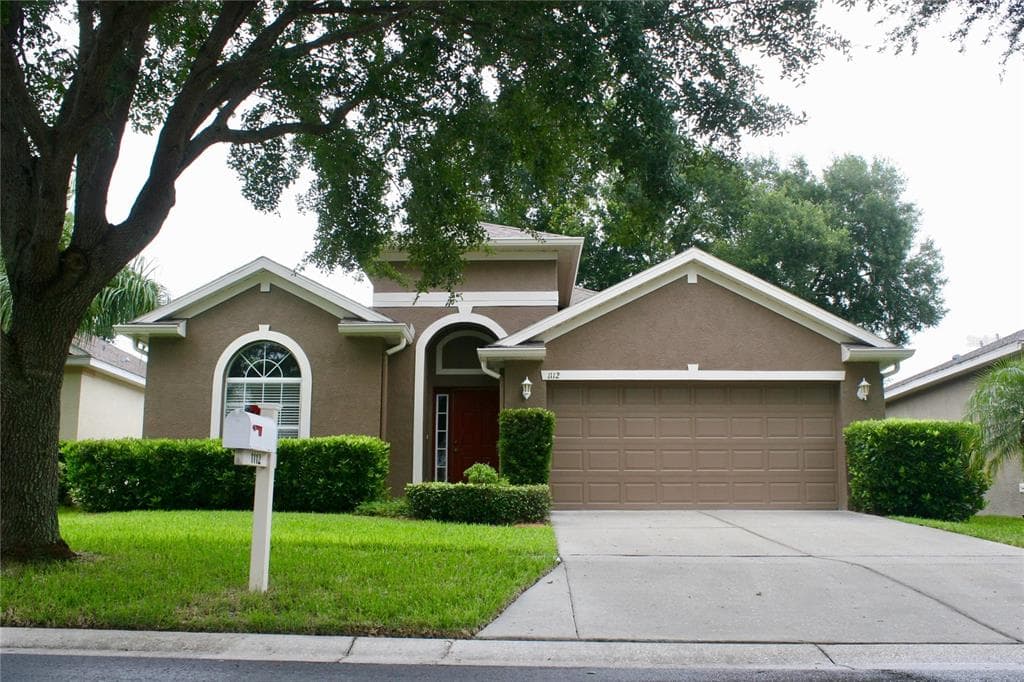 1112 EMERALD HILL WAY VALRICO, FL 33594