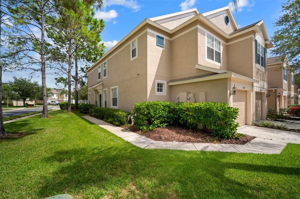 2727 CONCH HOLLOW DRIVE BRANDON, FL 33511