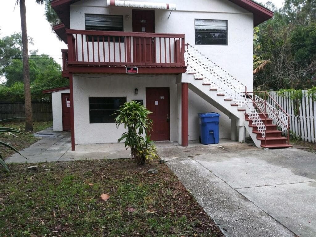 511 KIRKWOOD TERRACE N UNIT B ST PETERSBURG, FL 33701