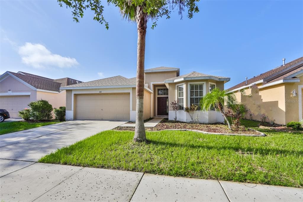 406 HALIFAX BAY COURT APOLLO BEACH, FL 33572