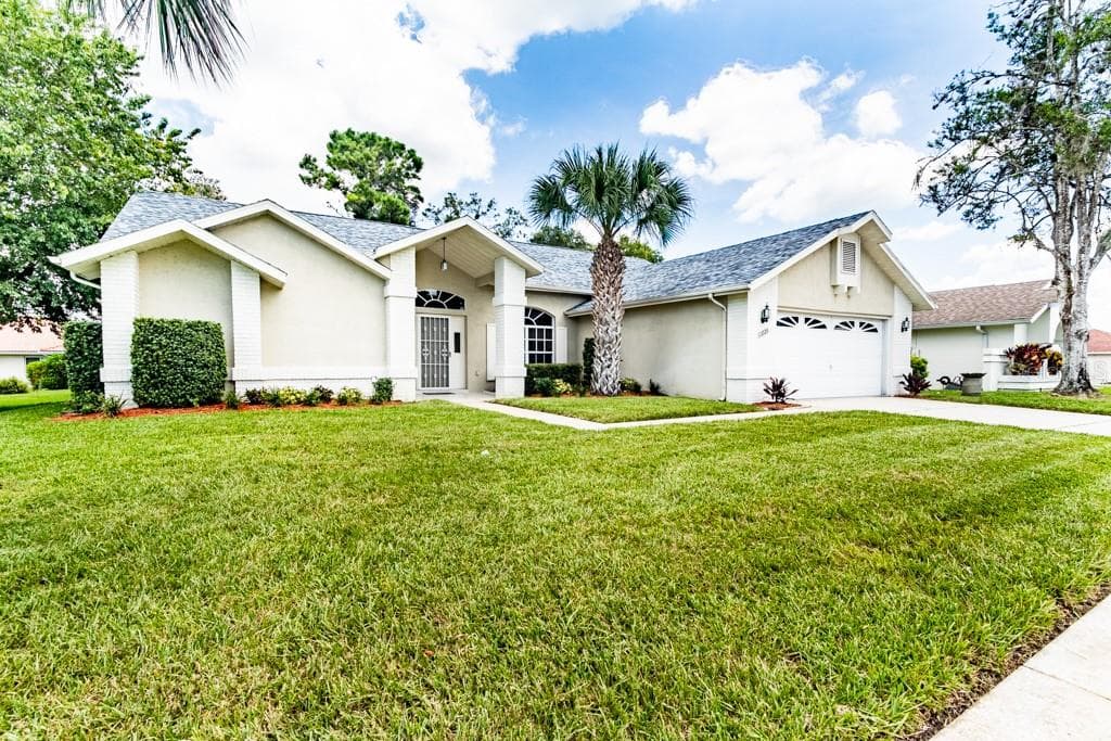 13726 CONWAY COURT