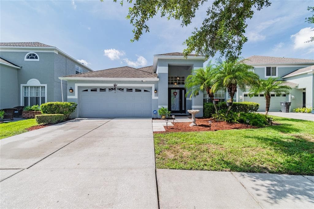 19042 FISHERMANS BEND DRIVE LUTZ, FL 33558