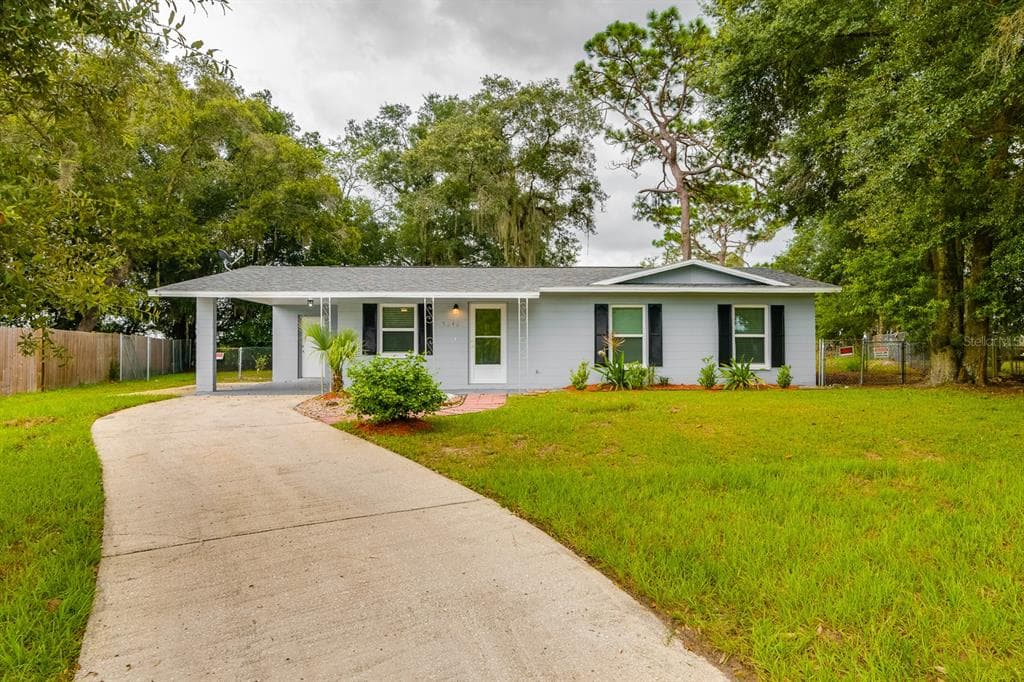 5242 PARKER STREET ZEPHYRHILLS, FL 33542