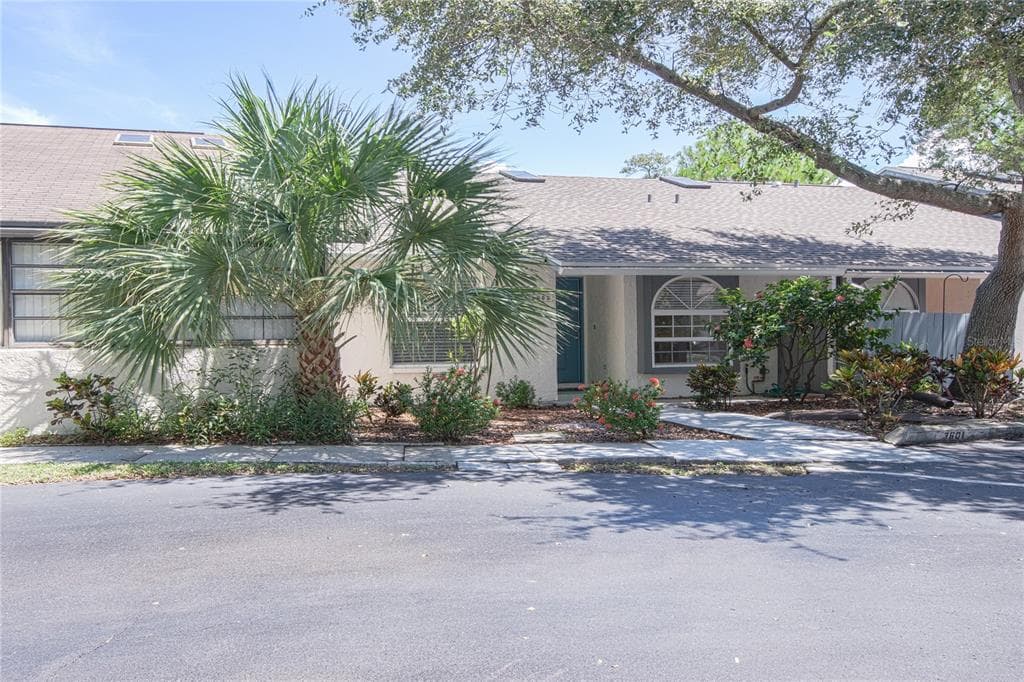 3609 MISSION COURT LARGO, FL 33771