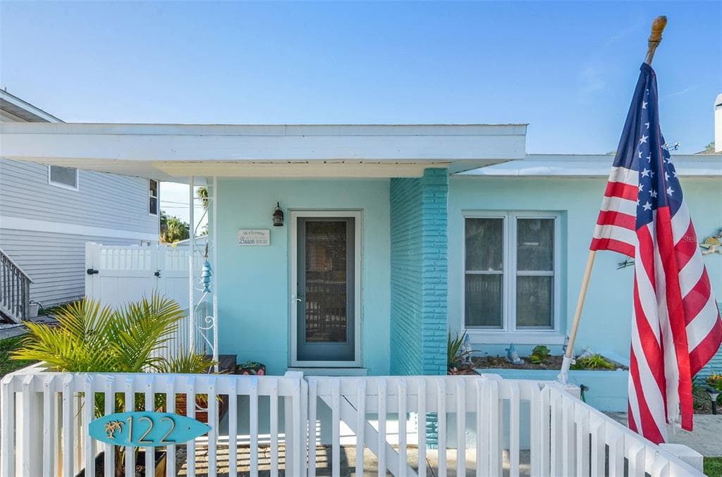 122 13TH AVENUE INDIAN ROCKS BEACH, FL 33785