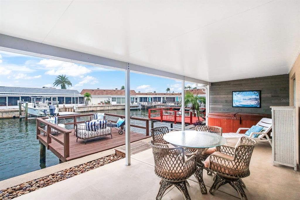 343 BOCA CIEGA POINT BOULEVARD S ST PETERSBURG, FL 33708