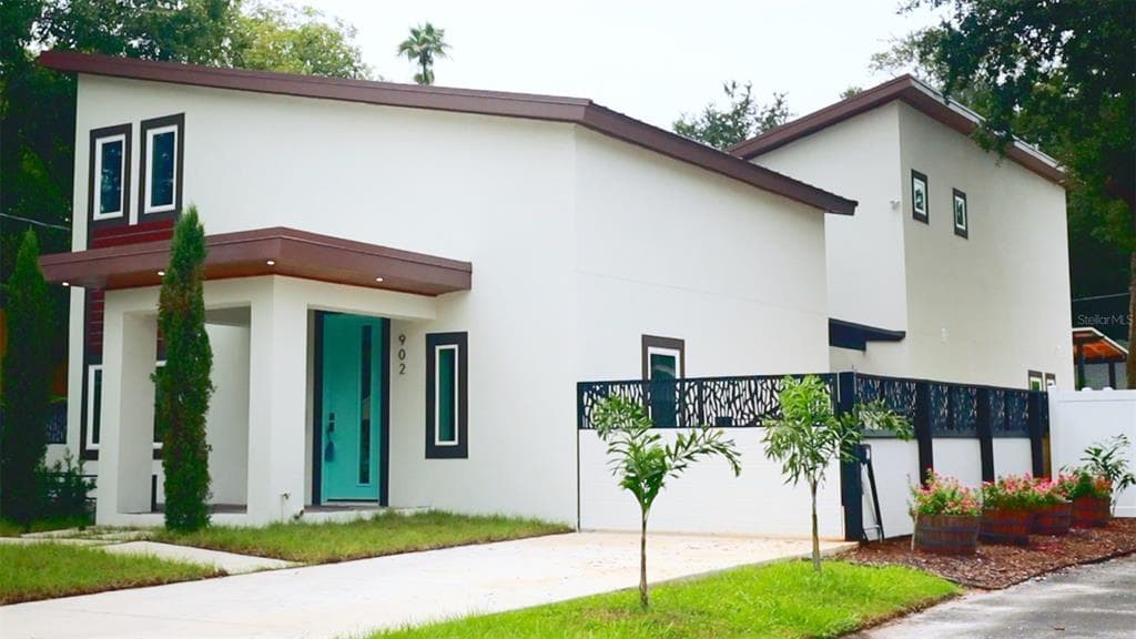 902 W CORAL STREET TAMPA, FL 33602