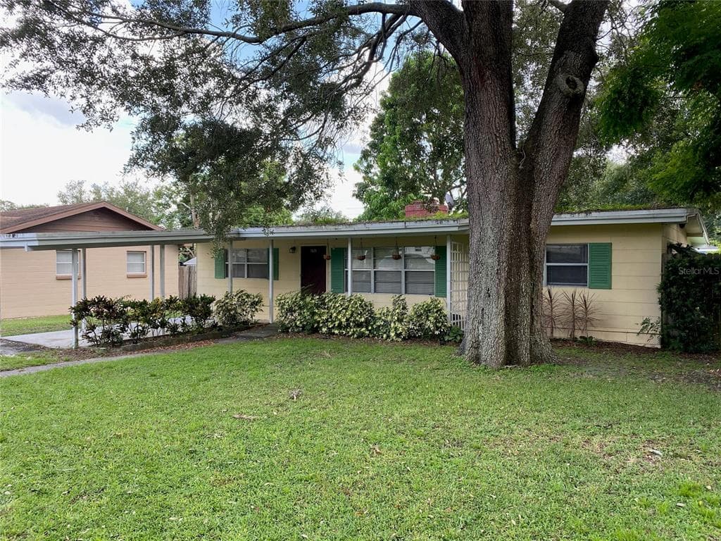 1625 MOCKINGBIRD LANE LAKELAND, FL 33801