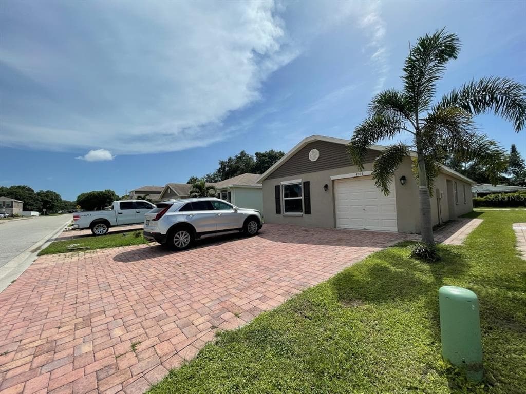 4036 11TH STREET E BRADENTON, FL 34208