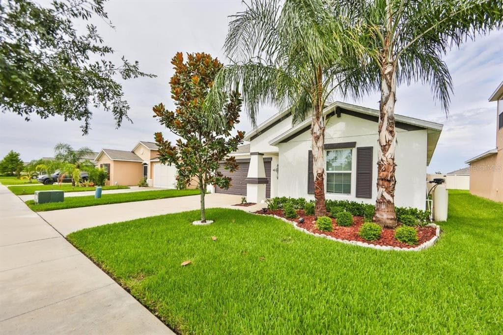 1505 BROAD WINGED HAWK DRIVE RUSKIN, FL 33570