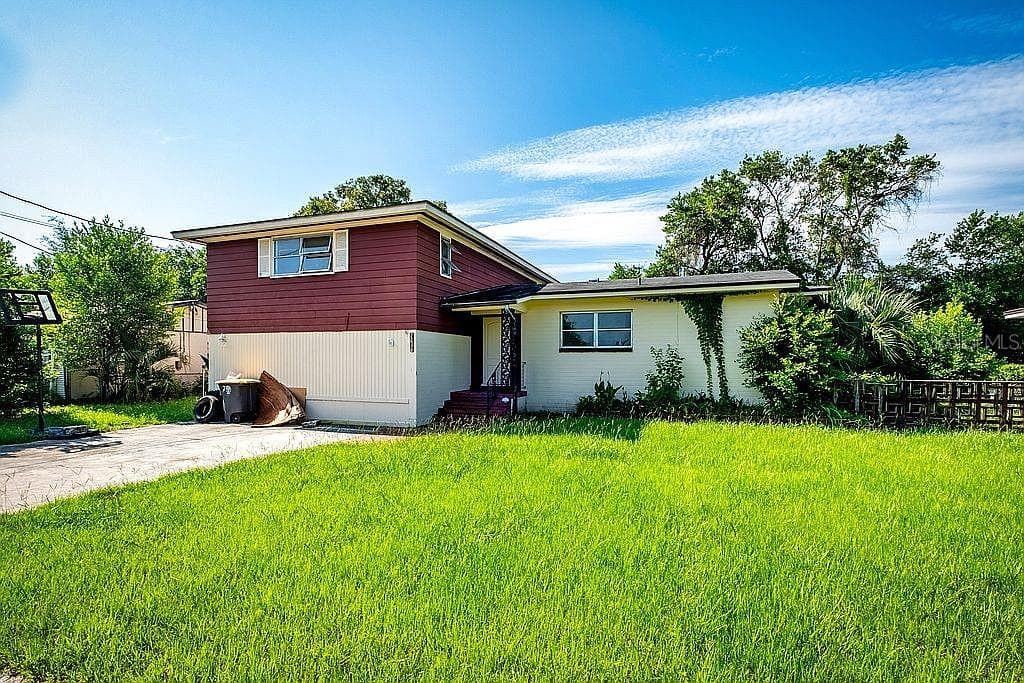 7836 JAGUAR DRIVE JACKSONVILLE, FL 32244