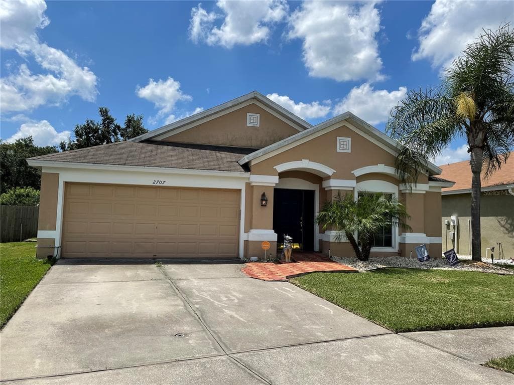 2707 BREAKWATER CT BRANDON, FL 33511