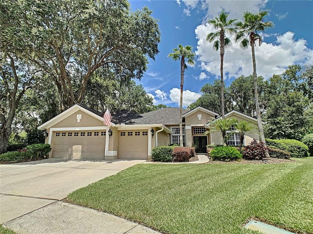 5945 CHERRY OAK DRIVE