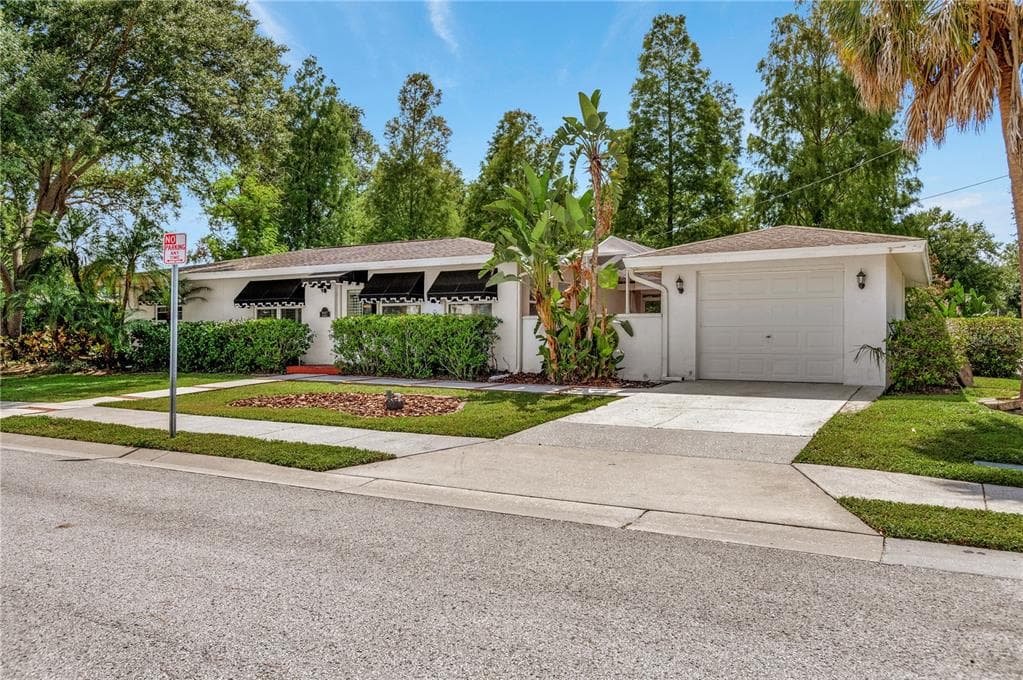 4602 3RD STREET N ST PETERSBURG, FL 33703