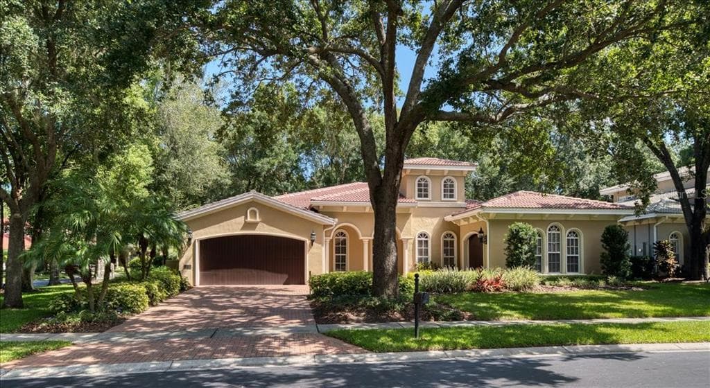 1930 FLORESTA VIEW DRIVE TAMPA, FL 33618