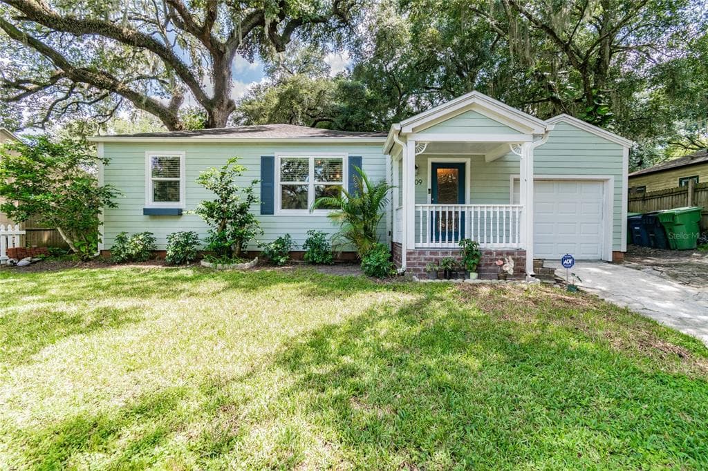 1209 E BROAD STREET TAMPA, FL 33604