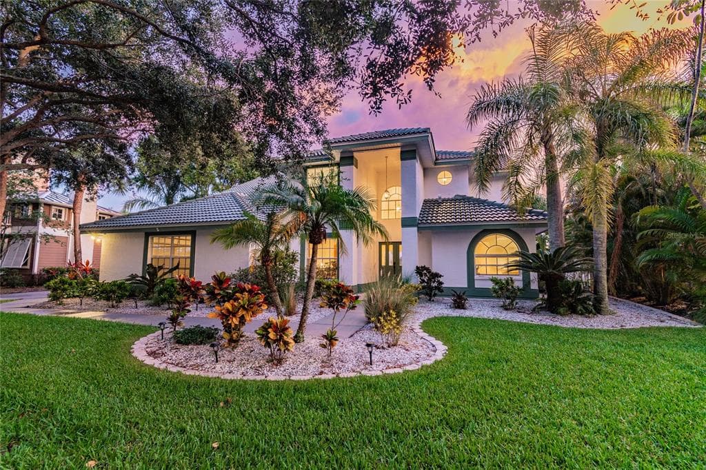 1145 MARINA DRIVE TARPON SPRINGS, FL 34689