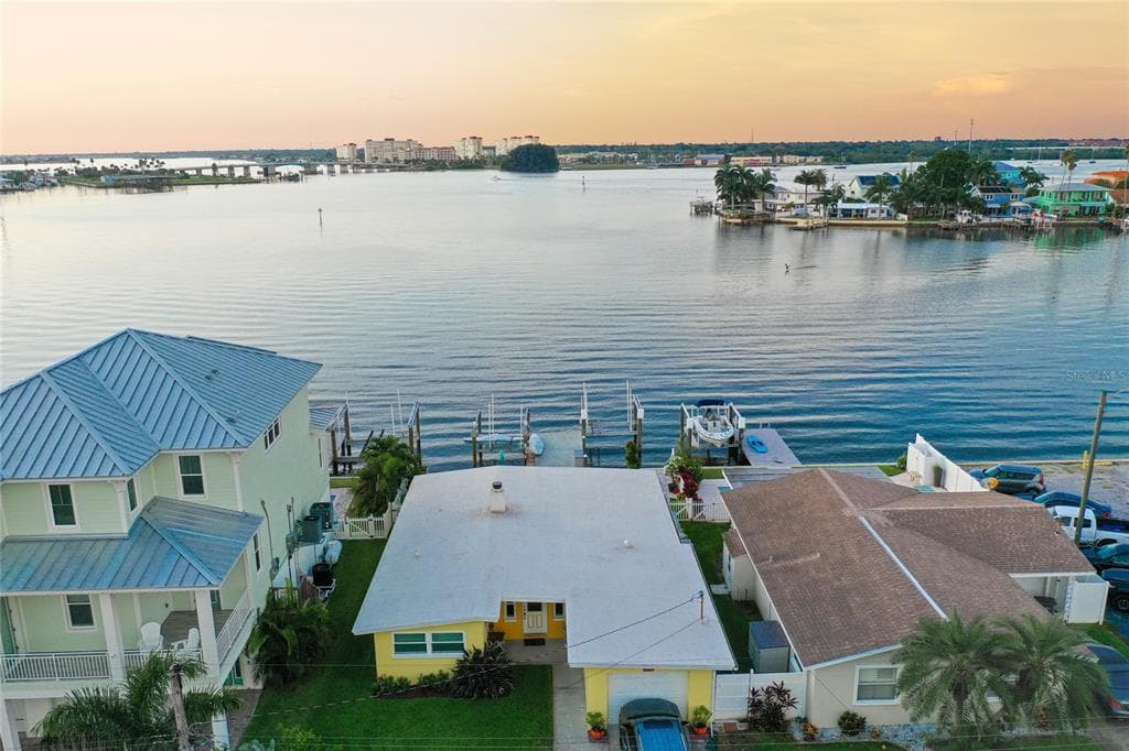 14207 E PARSLEY DRIVE MADEIRA BEACH, FL 33708