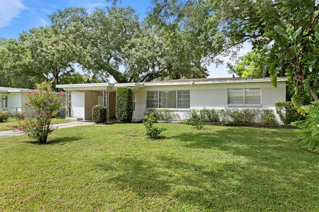 3211 W GRACE STREET TAMPA, FL 33607