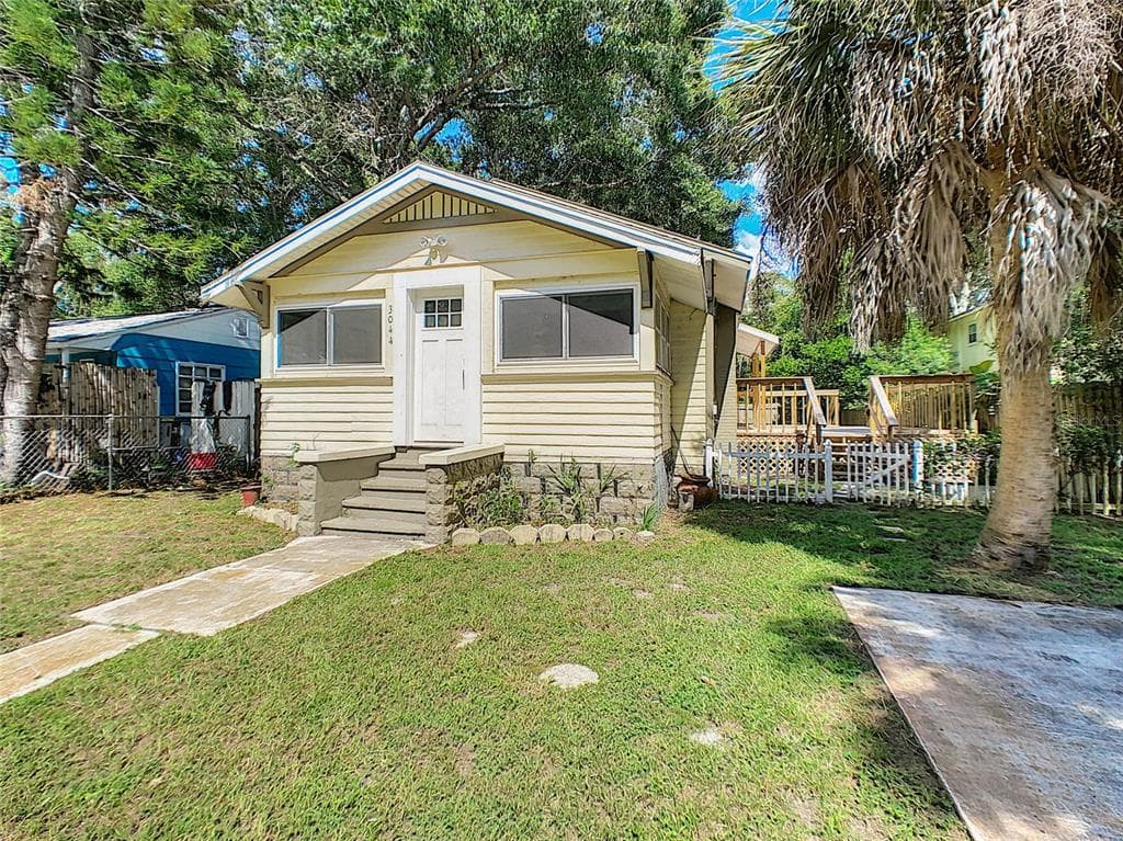 3044 50TH STREET S GULFPORT, FL 33707