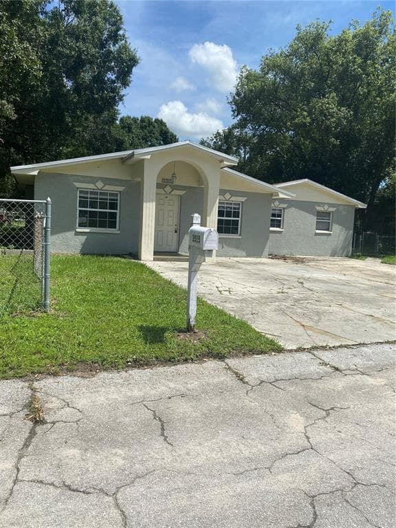 3515 MILNER DRIVE S LAKELAND, FL 33810