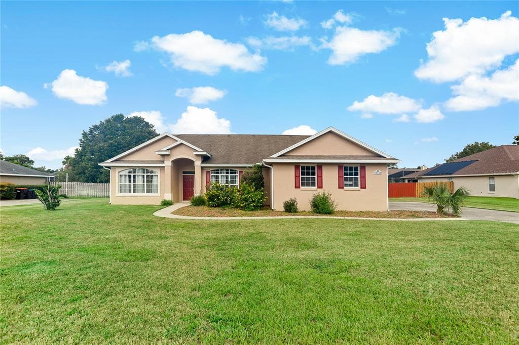 10500 SE 42ND TERRACE BELLEVIEW, FL 34420