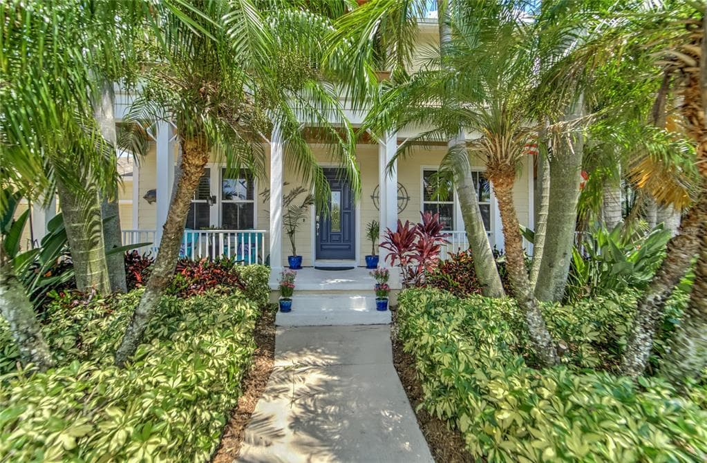 509 ISLEBAY DRIVE APOLLO BEACH, FL 33572