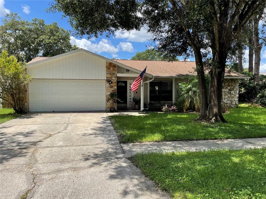 15526 TIMBERLINE DRIVE TAMPA, FL 33624