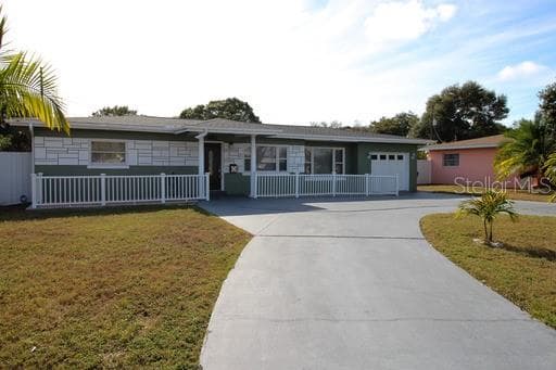 1300 62ND AVENUE N ST PETERSBURG, FL 33702